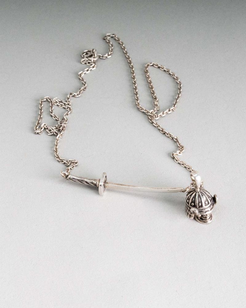 KATACA SAMURAI CON DIJE CASCO